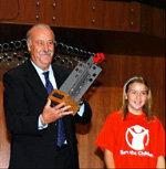 Vicente del Bosque, premiado por Save The Children