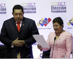 Chávez, proclamado presidente de Venezuela