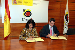 El Ministerio de Industria, Energía y Turismo, a través de Turespaña, firma un acuerdo con la Asociación de Ciudades del Vino