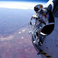 Felix Baumgartner venció al sonido con su salto estratosférico