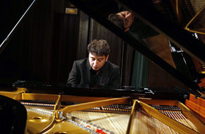 Thema: Konzert: Francisco Escoda interpretiert Werke von Luis de Pablo