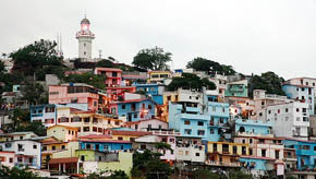 Guayaquil, capital con puerto moderno bajo las huellas del pasado colonial