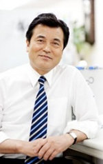 Koriki Jojima, ministro de Finanzas de Japón