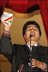El triunfo del SI permitira Morales llevar adelante su plan de refundar Bolivia 