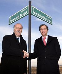 Del Bosque inaugura la Avenida de la Selección Española de Fútbol