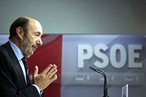 Alfredo Pérez Rubalcaba, Secretario Gral. del PSOE y líder de la Oposición