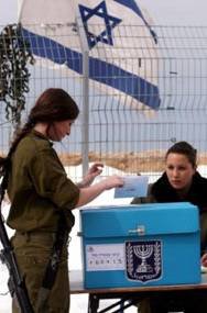 Soldado israelí ejerce su voto