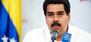 El vicepresidente Nicolás Maduro anunció en conferencia la muerte del mandatario