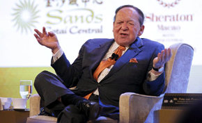 En la imagen, el magnate estadounidense Sheldon Adelson, presidente y consejero delegado de Las Vegas Sands Corp. (Archivo)