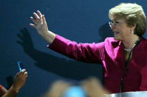 El anuncio de Bachelet no deja indiferentes al oficialismo ni a la oposición