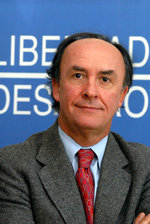 El ministro de la Presidencia de Chile, Cristián Larroulet