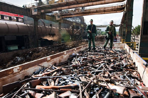 Destrucción de armas incautadas por la policía