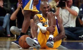 La inoperancia que llevó a la lesión de Kobe Bryant