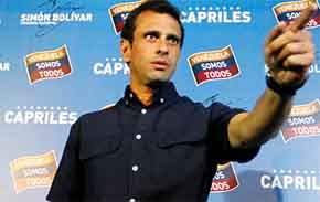 El Poder Electoral aprueba revisar todos los votos y Capriles acepta 

