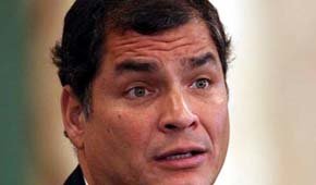 Correa sugiere una consulta popular sobre el matrimonio igualitario en Ecuador