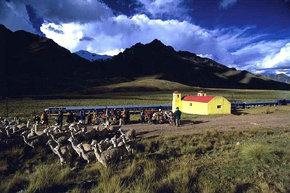 El altiplano peruano, superando la pobreza y el aislamiento