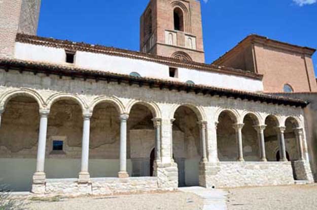 Iglesia de San Martín en Arévalo...