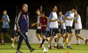 Primer entrenamiento de España con Soldado de 9