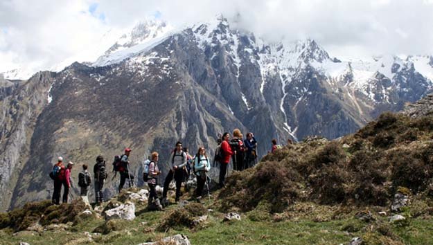 España tiene escenarios naturales en abundancia pra la práctica del Montañismo...