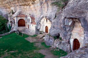 Las Merindades: Cultura, paisaje, patrimonio y mitología en territorio burgalés 