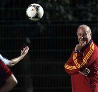 Del Bosque llama a Javi García y Nacho Fernández