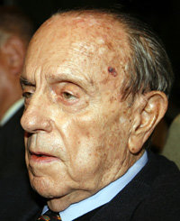 Manuel Fraga Iribarne, ministro de Información de la dictadura franquista, fue un hombre clave en la llamada transición española