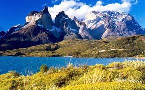 Cuernos del Paine. Vista desde el Lago Pehoé