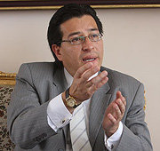 Las relaciones de Ecuador y Colombia siguen rotas, afirmó el canciller ecuatoriano