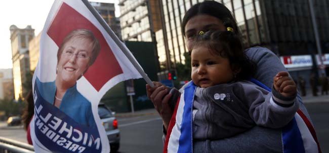 Bachelet gana, pero no convence a Chile con su mensaje contra la desigualdad