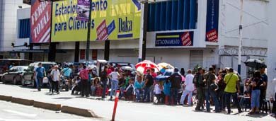 El control estatal de precios abarcará la totalidad de bienes y servicios en Venezuela (Efe).