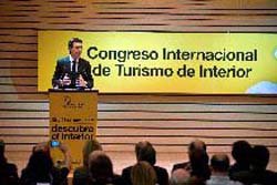 El Ministro Soria apoya la iniciativa del I Congreso Internacional de Turismo de Interior