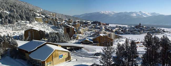 Los Pirineos franceses se visten de blanco, de deporte, de fiesta...