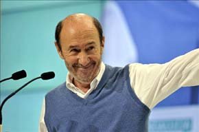 Rubalcaba, en el acto de los socialistas catalanes celebrado hoy en Barcelona