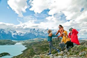 Instalan cámaras de seguridad en Torres del Paine para prevenir incendios