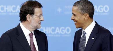 El presidente de España, Mariano Rajoy, conversa con el presidente de Estados Unidos, Barack Obama. (EFE)