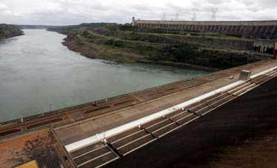 La presa de Itaipú, motivo del desacuerdo paraguayo-brasileño 