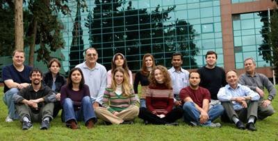 Equipo del Departamento de Química Orgánica del Instituto Weizmann