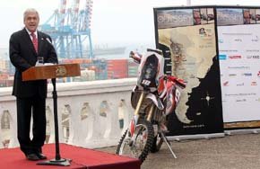 Presidente Piñera encabezó lanzamiento del Dakar 2014 en Valparaíso