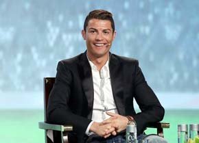 Ronaldo, condecorado con una de las mayores distinciones del Estado luso 