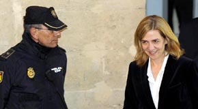 La infanta Cristina a la salida del juzgado de Palma de Mallorca. (Reuters)