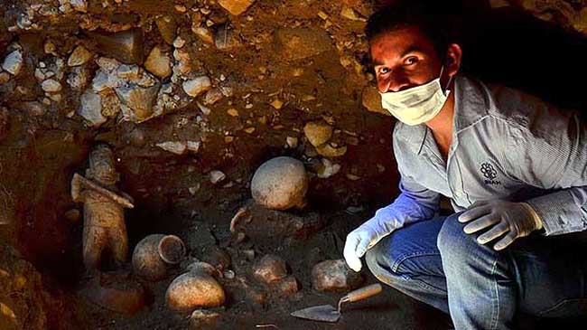 Descubren la escultura de un chamán de 1.500 años de antigüedad