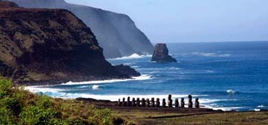 Dos empresas españolas ganan concurso internacional para elaborar el Plan Estratégico de Turismo de la Isla de Pascua