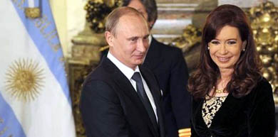 Vladimir Putin y Cristina Fernández durante la visita del presidente ruso a Argentina 