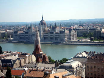 De Budapest a Pecs y de Pecs a Budapest