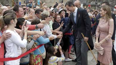 El Rey Felipe VI y la reina doña Letizia en una imagen de archivo