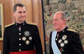 El Rey Felipe VI con su padre, Juan Carlos I