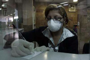 La medida también apunta a evitar el avance de la gripe A en el país, donde hasta ahora se han registrado nueve casos