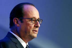 Hollande busca un armazón político para la operación internacional contra el Estado 
