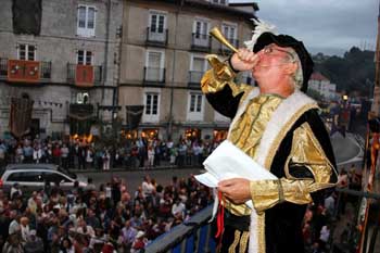 Laredo celebra, un año más, el Último Desembarco de Carlos V