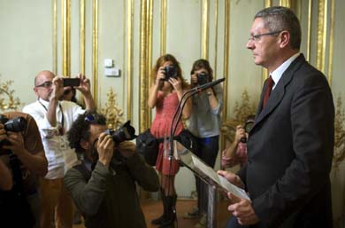 Gallardón dimite y abre la gran crisis de Gobierno a Rajoy en pleno desafío de Mas